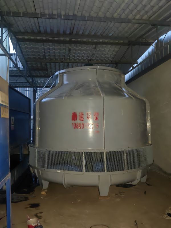 乐山<strong>200t玻璃钢冷却塔</strong>